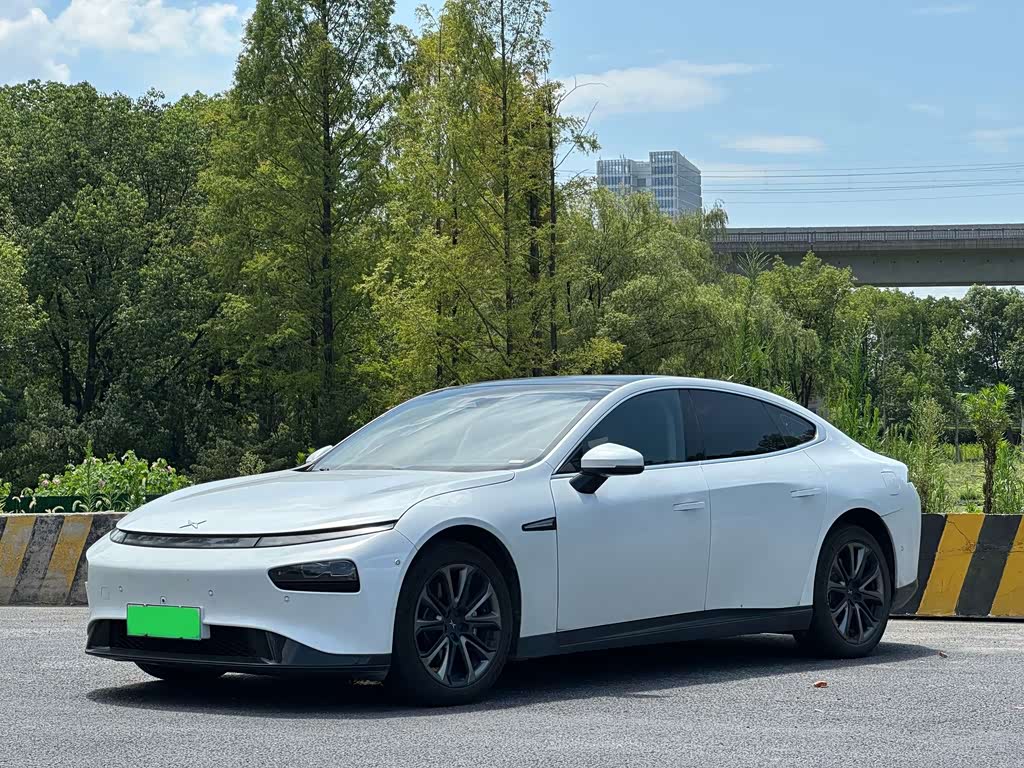 Xpeng P7