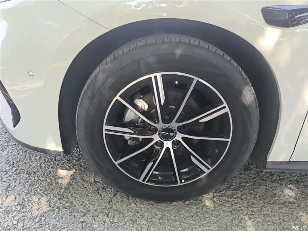 BYD Seal, 2025 23