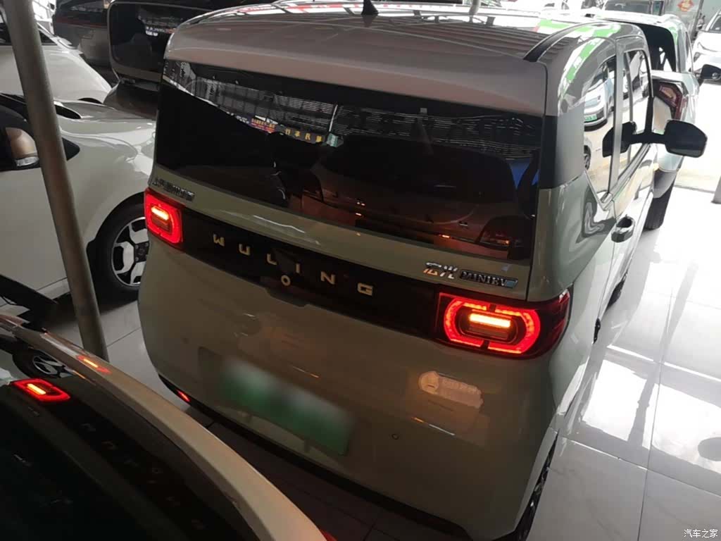 Wuling MINIEV, 2021 6