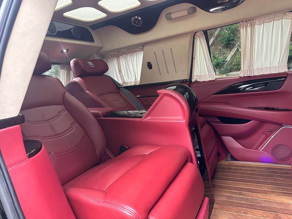 Cadillac Escalade ESCALADE