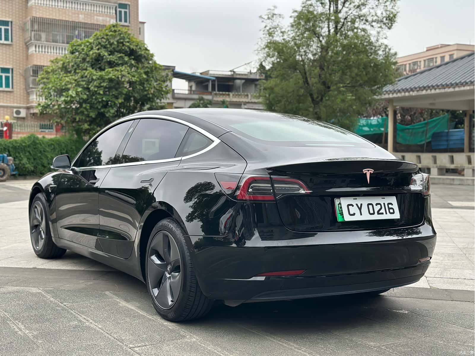 Tesla Model 3, 2020 9