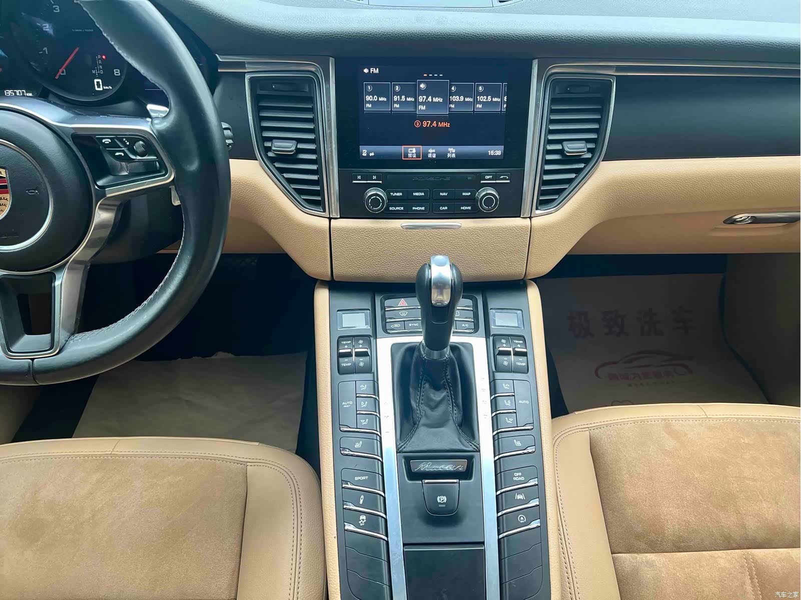 Porsche Macan, 2016 17