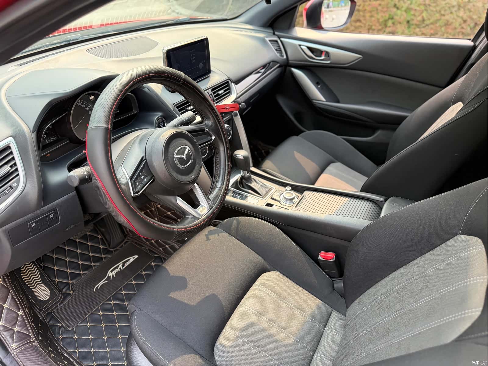 Mazda CX-4, 2018 10