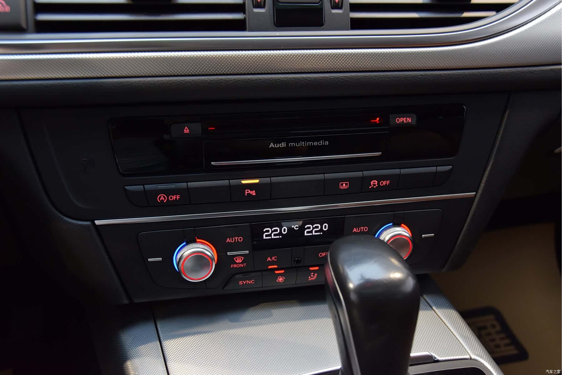 Audi A6L, 2016 15