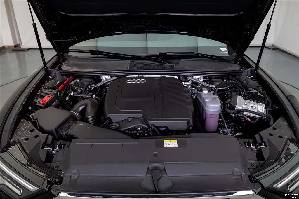 Audi A6L, 2026 8