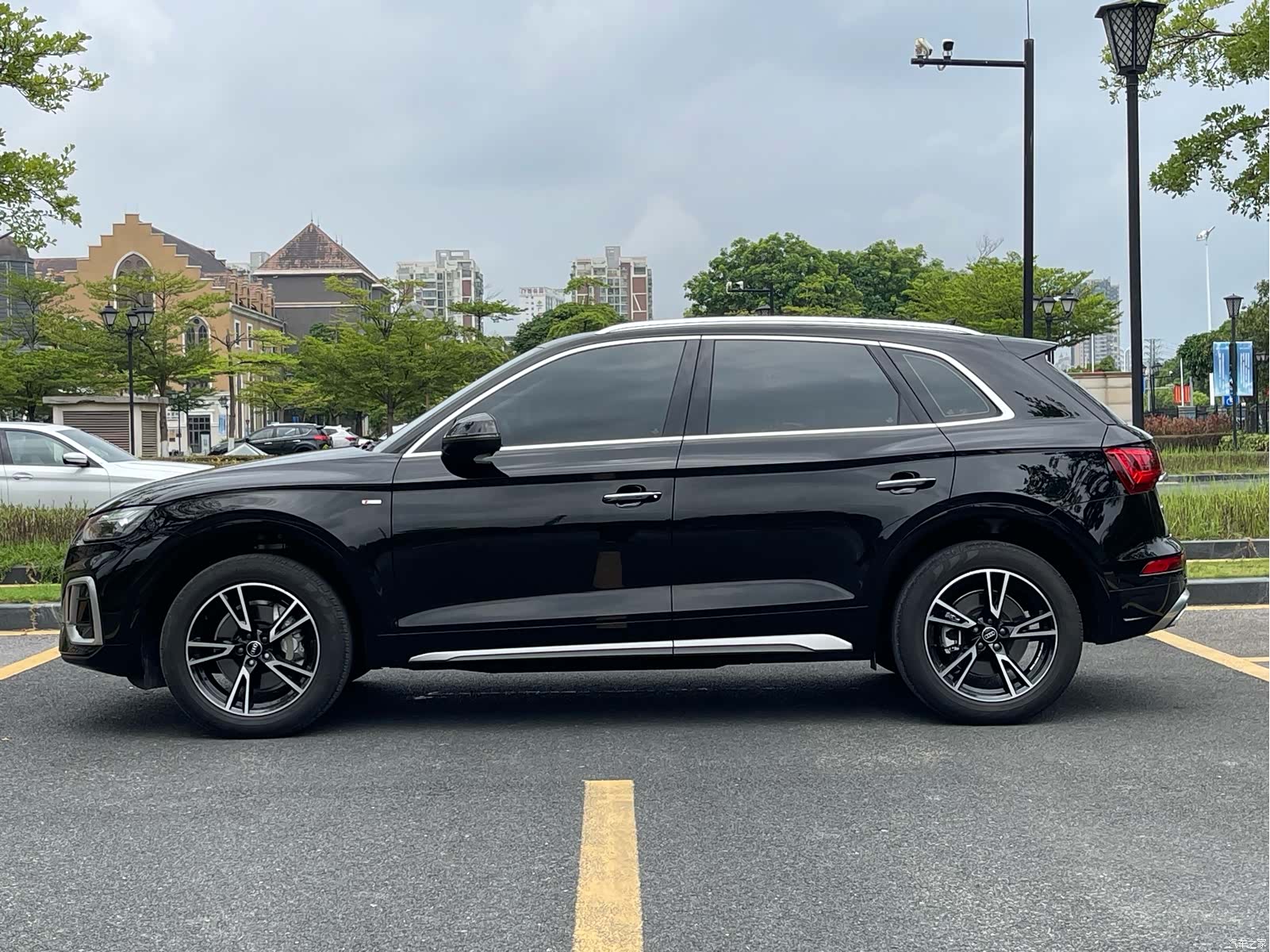 Audi Q5L, 2025 7