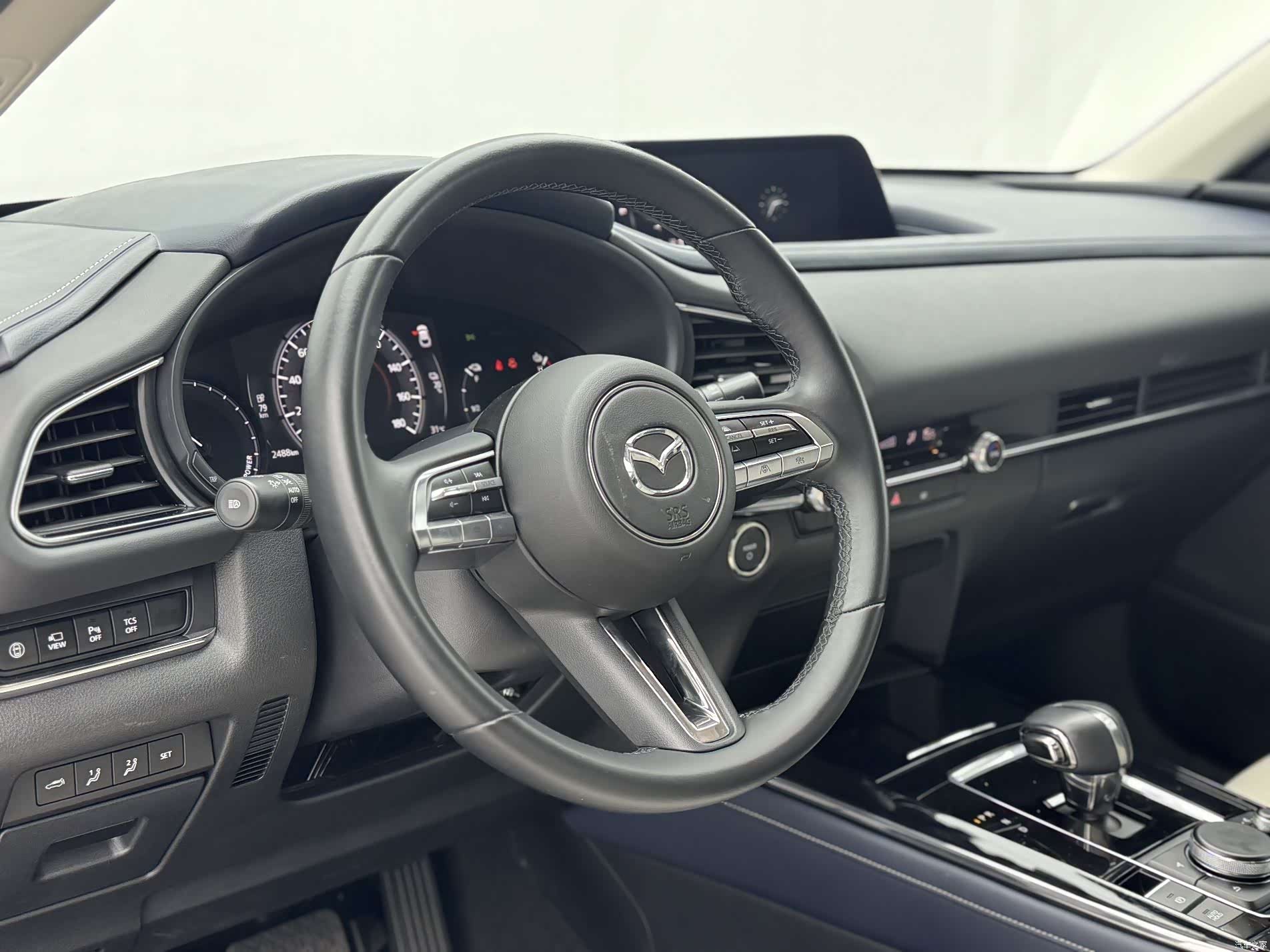 Mazda CX-30, 2022 9