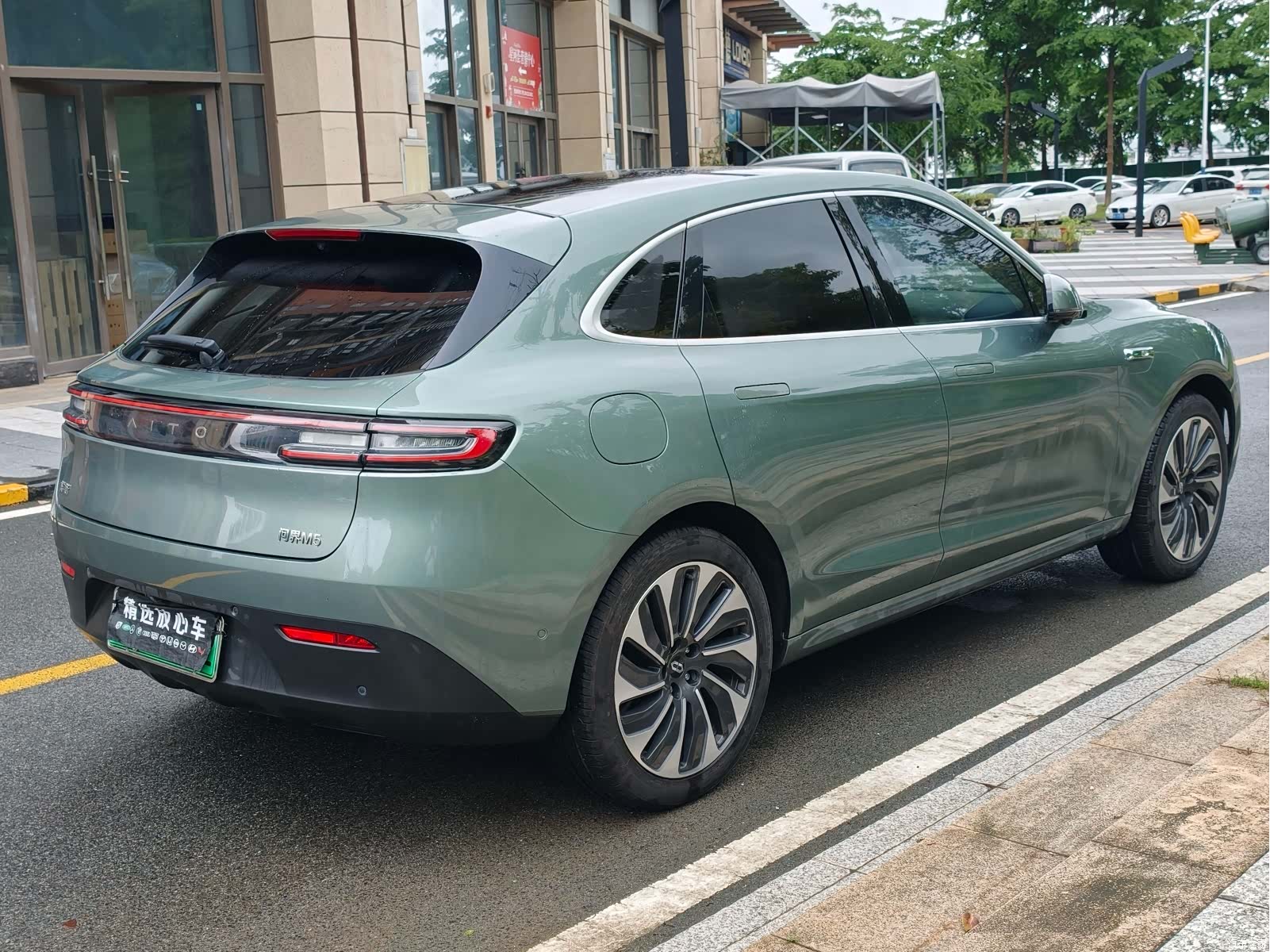 AITO M5, 2024 все фото