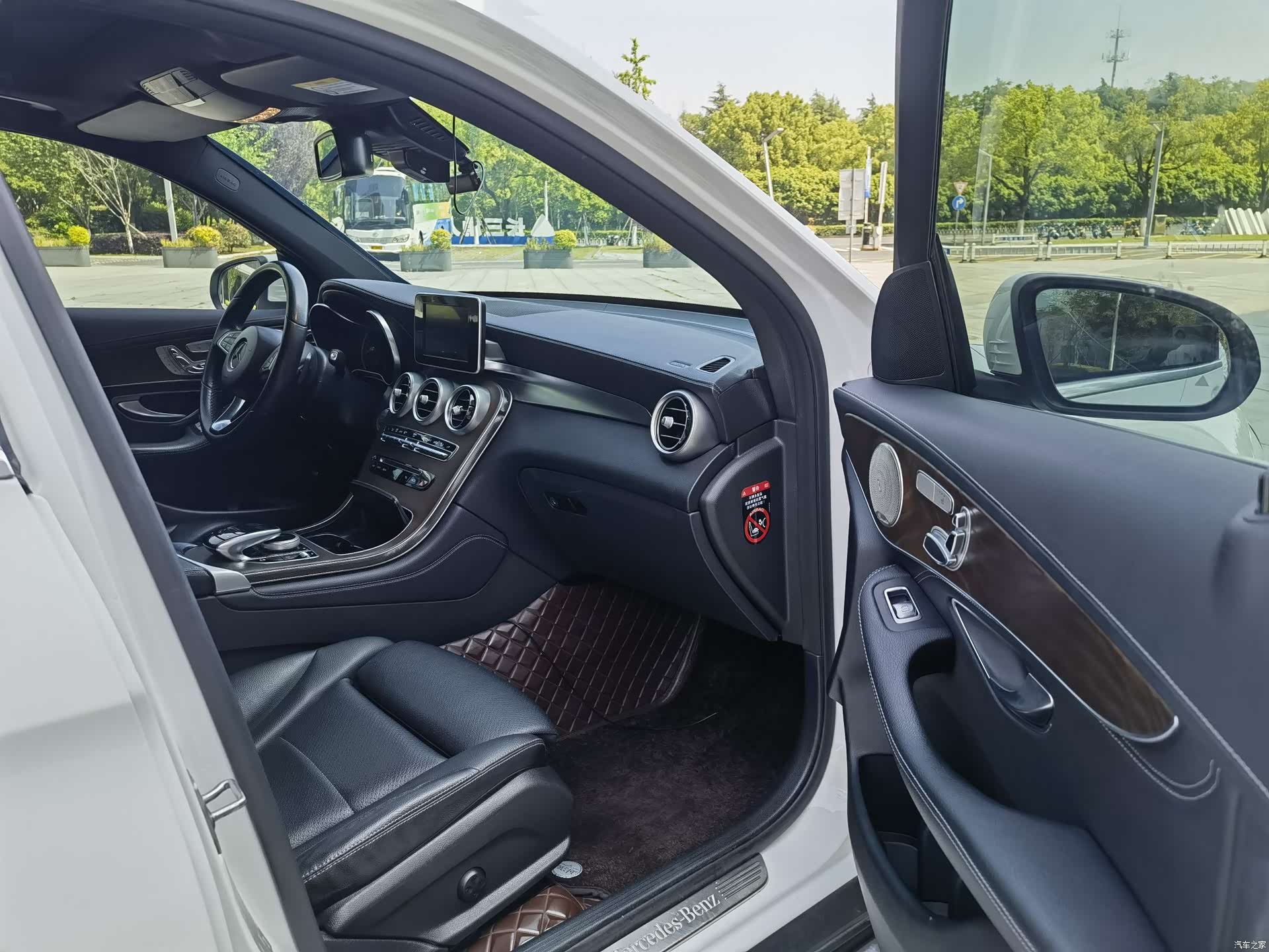 Mercedes-Benz GLC, 2019 8
