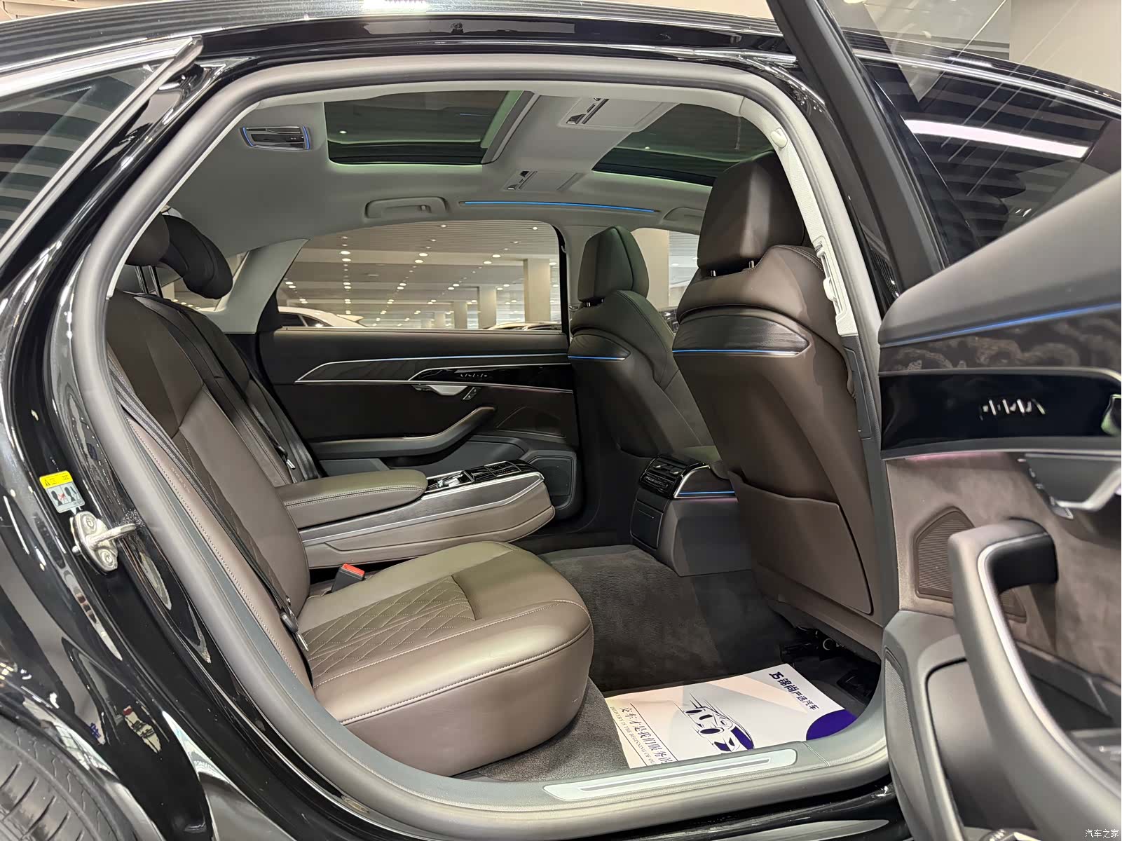 Audi A8L, 2022 10