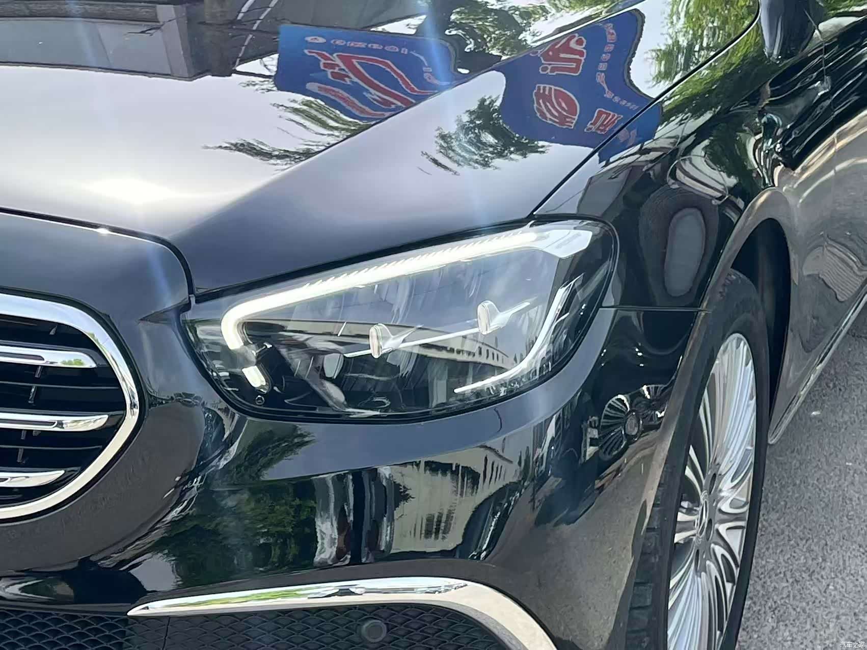 Mercedes-Benz E-Class, 2022 4