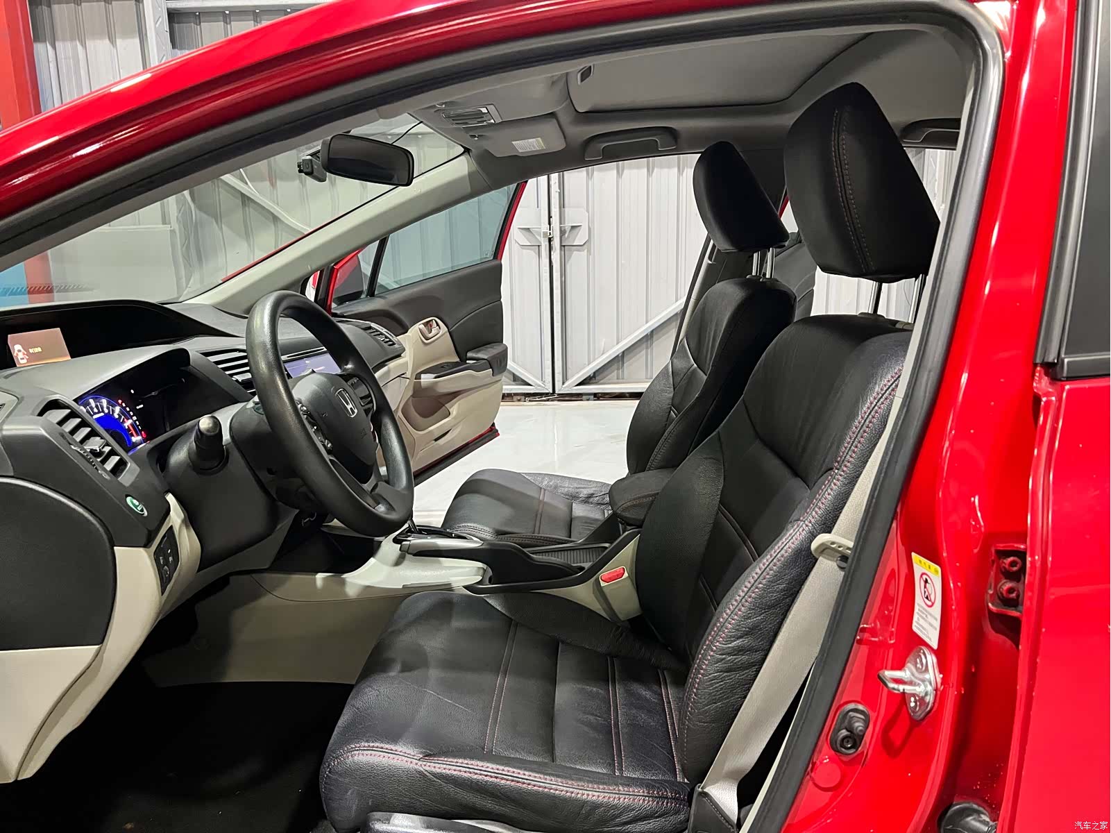 Honda Civic, 2015 4