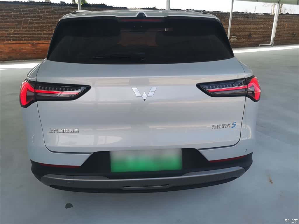 Wuling Starlight, 2024 4