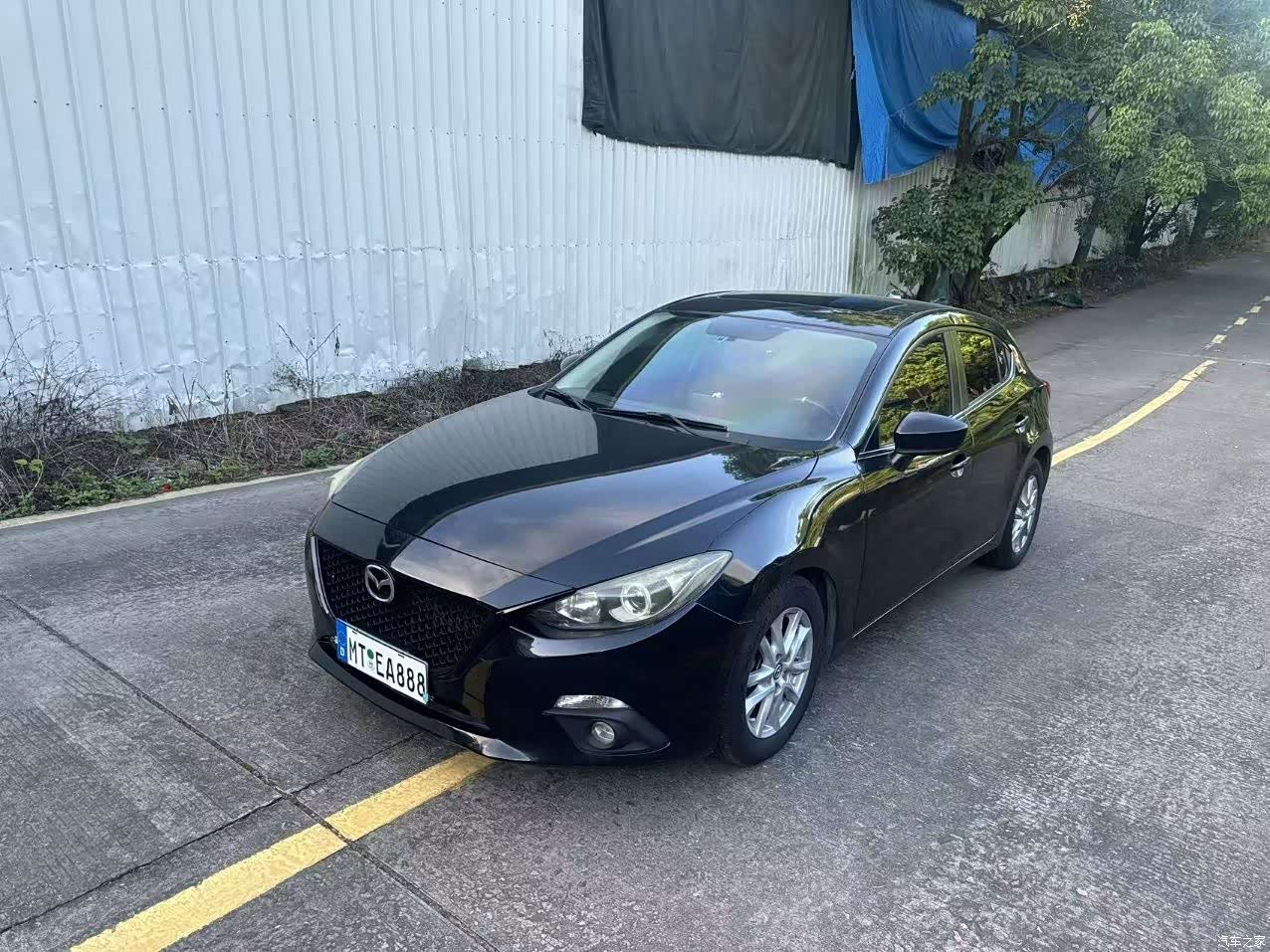 Mazda Mazda3, 2014 1