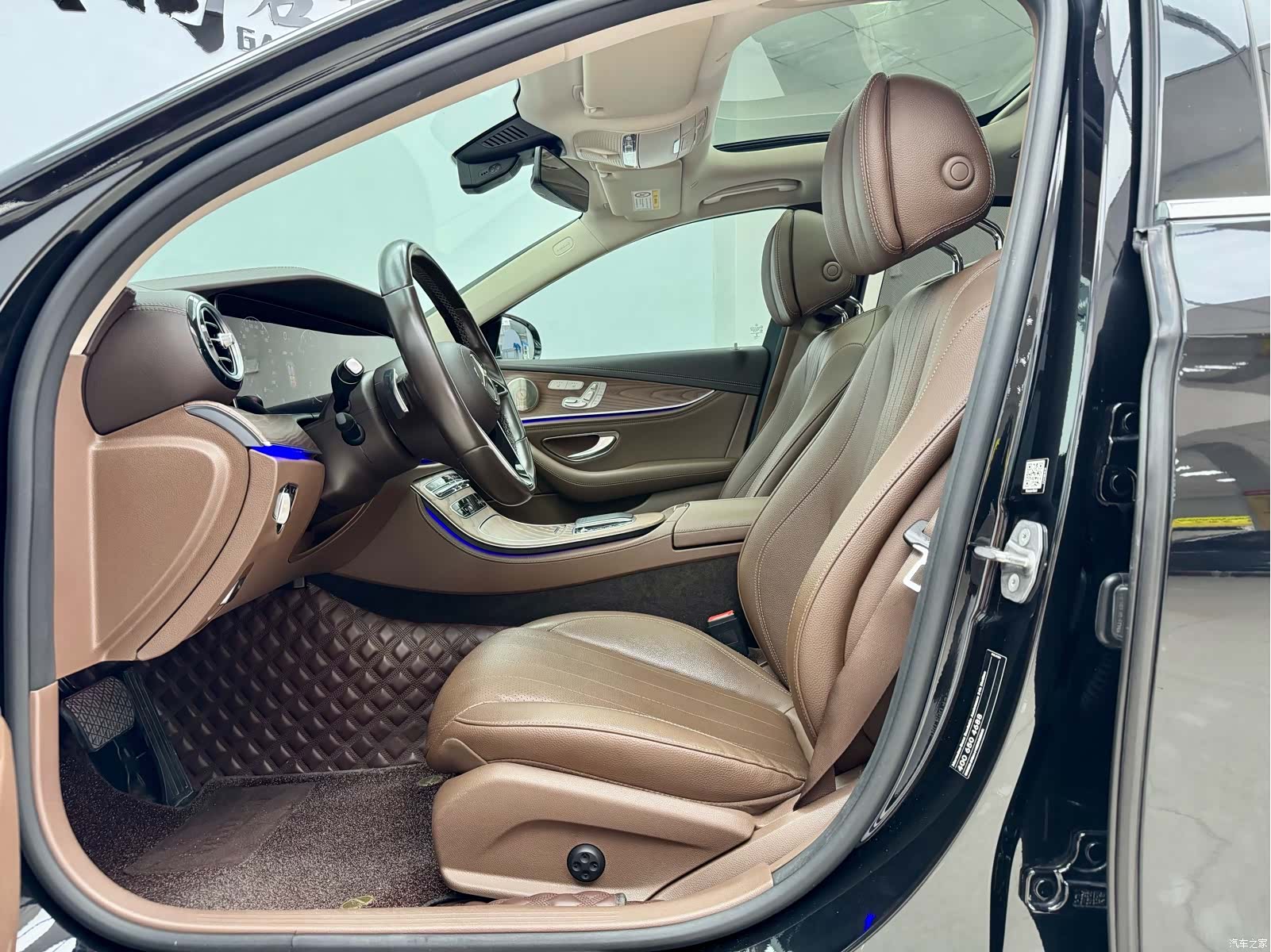 Mercedes-Benz E-Class, 2022 6