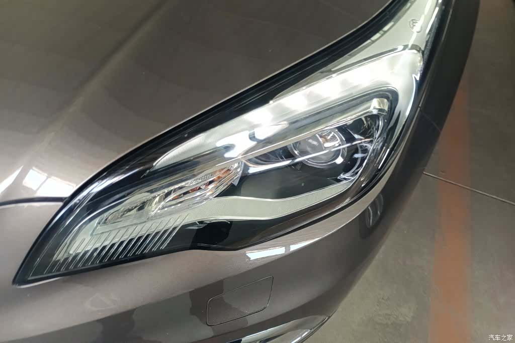 Buick Envision Plus, 2017 все фото