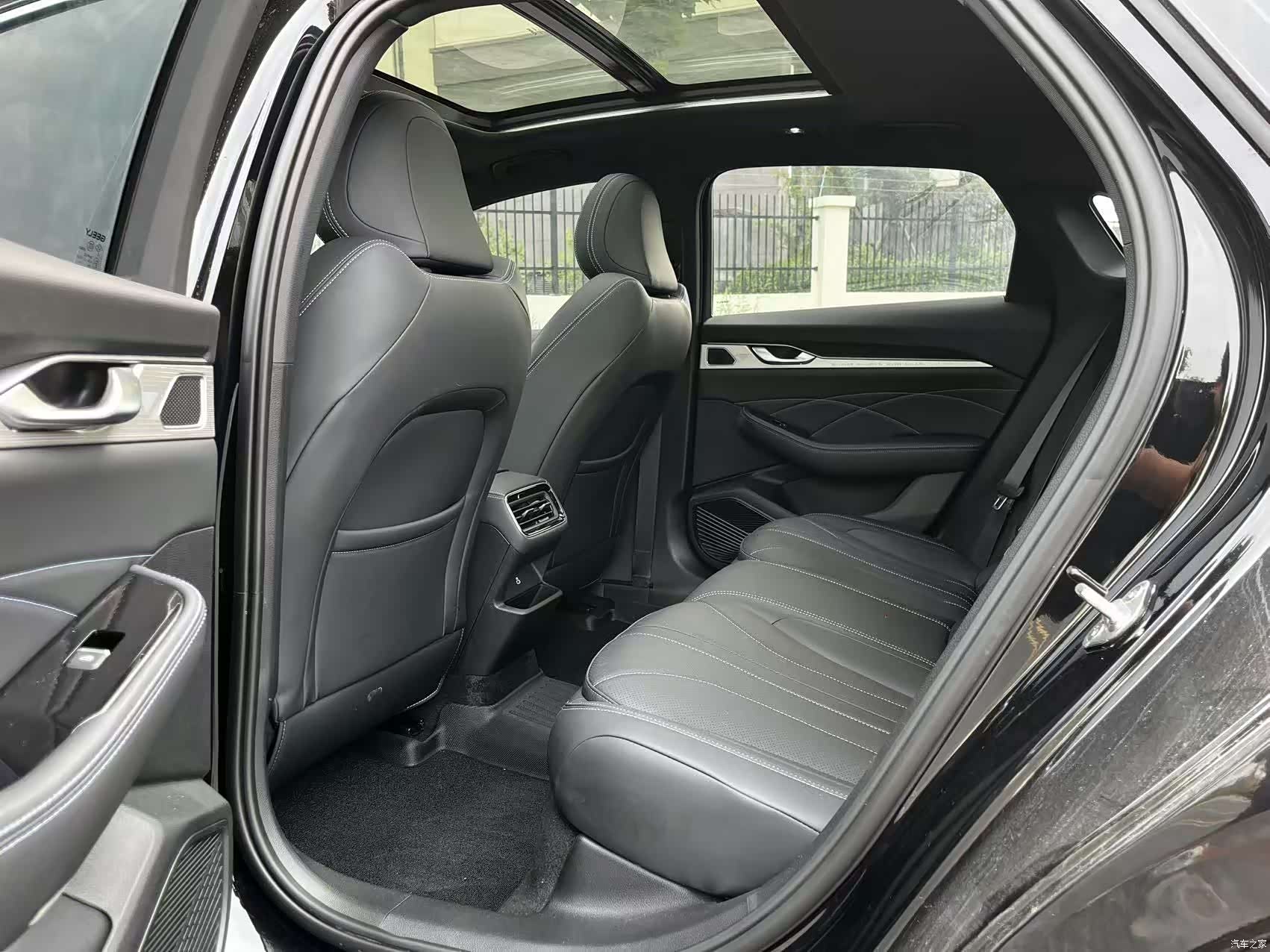 Geely Preface, 2026 все фото