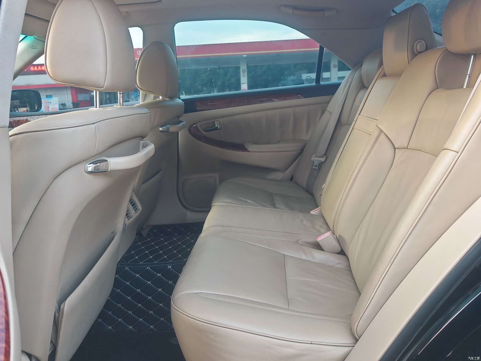 Toyota Crown, 2005 10
