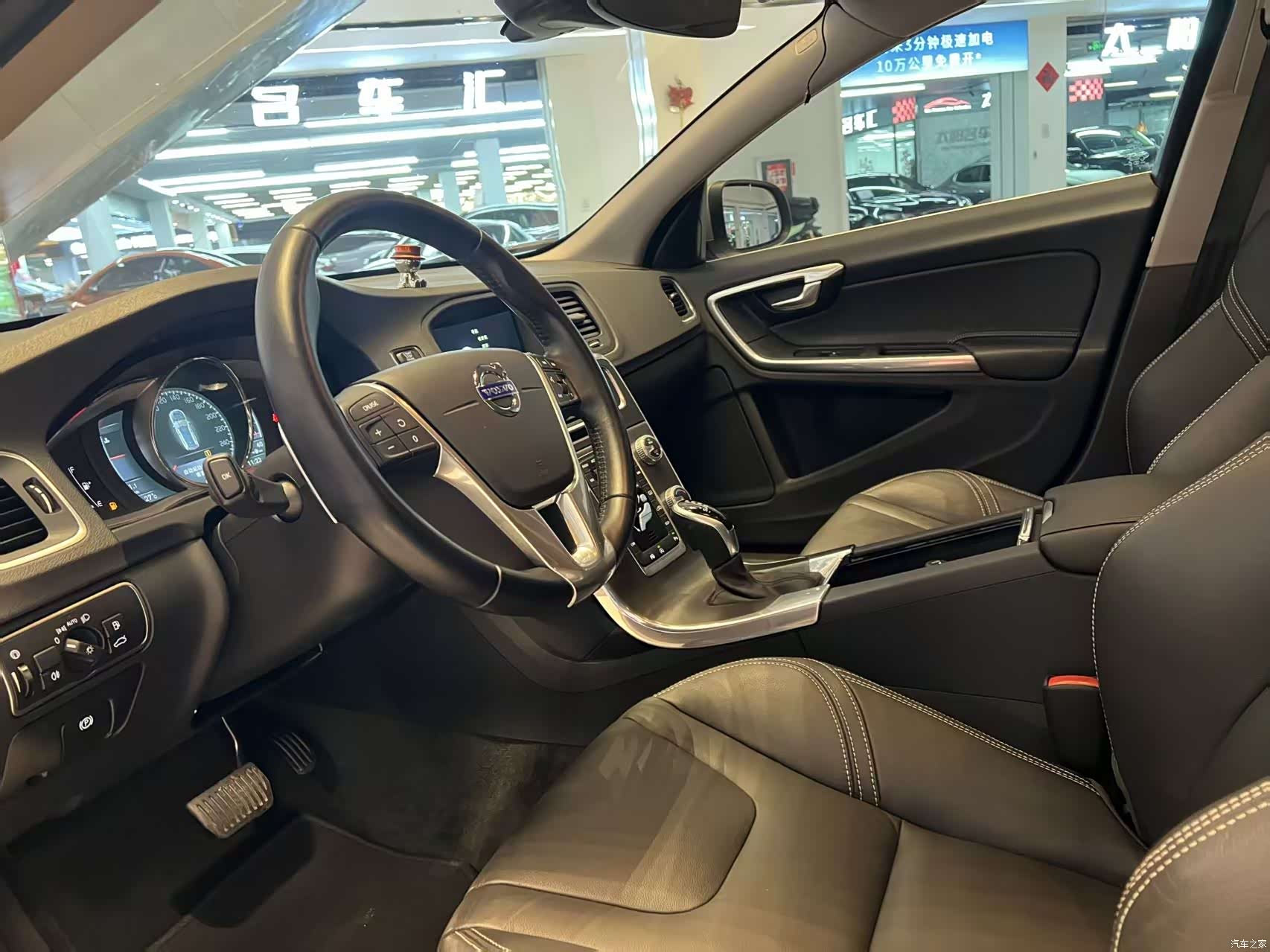 Volvo V60, 2016 6