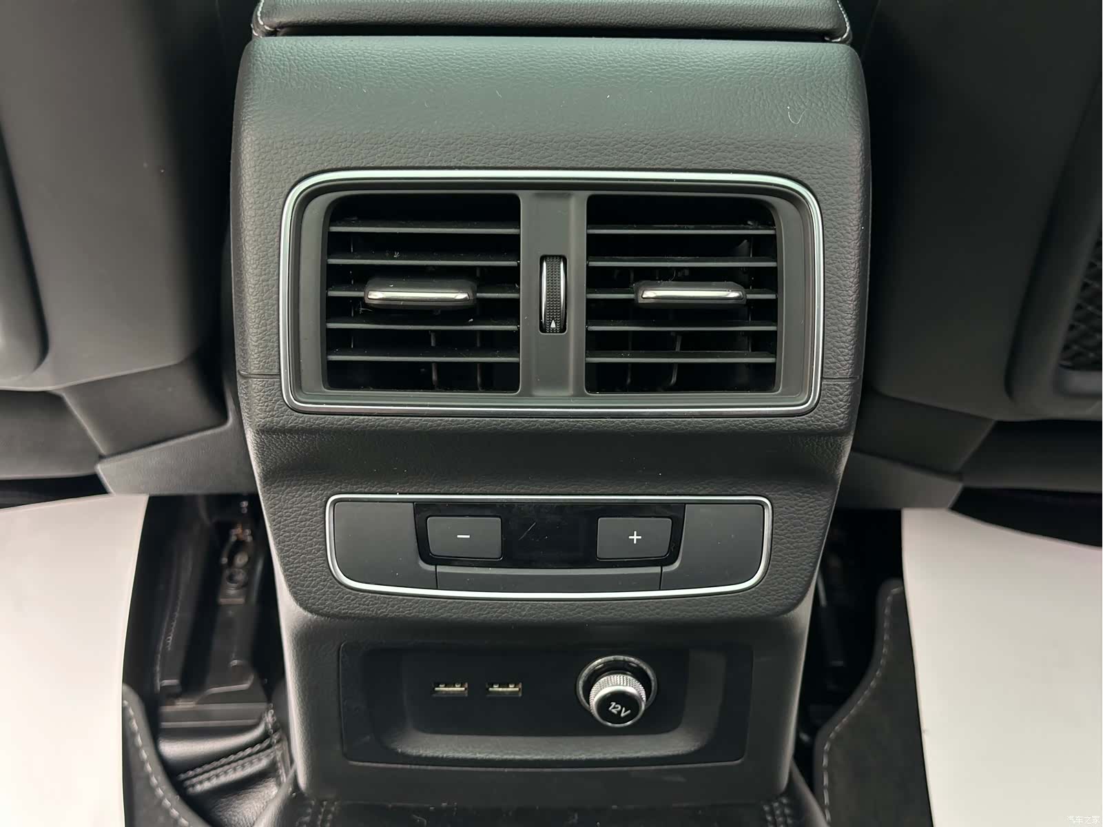 Audi Q5L, 2023 10