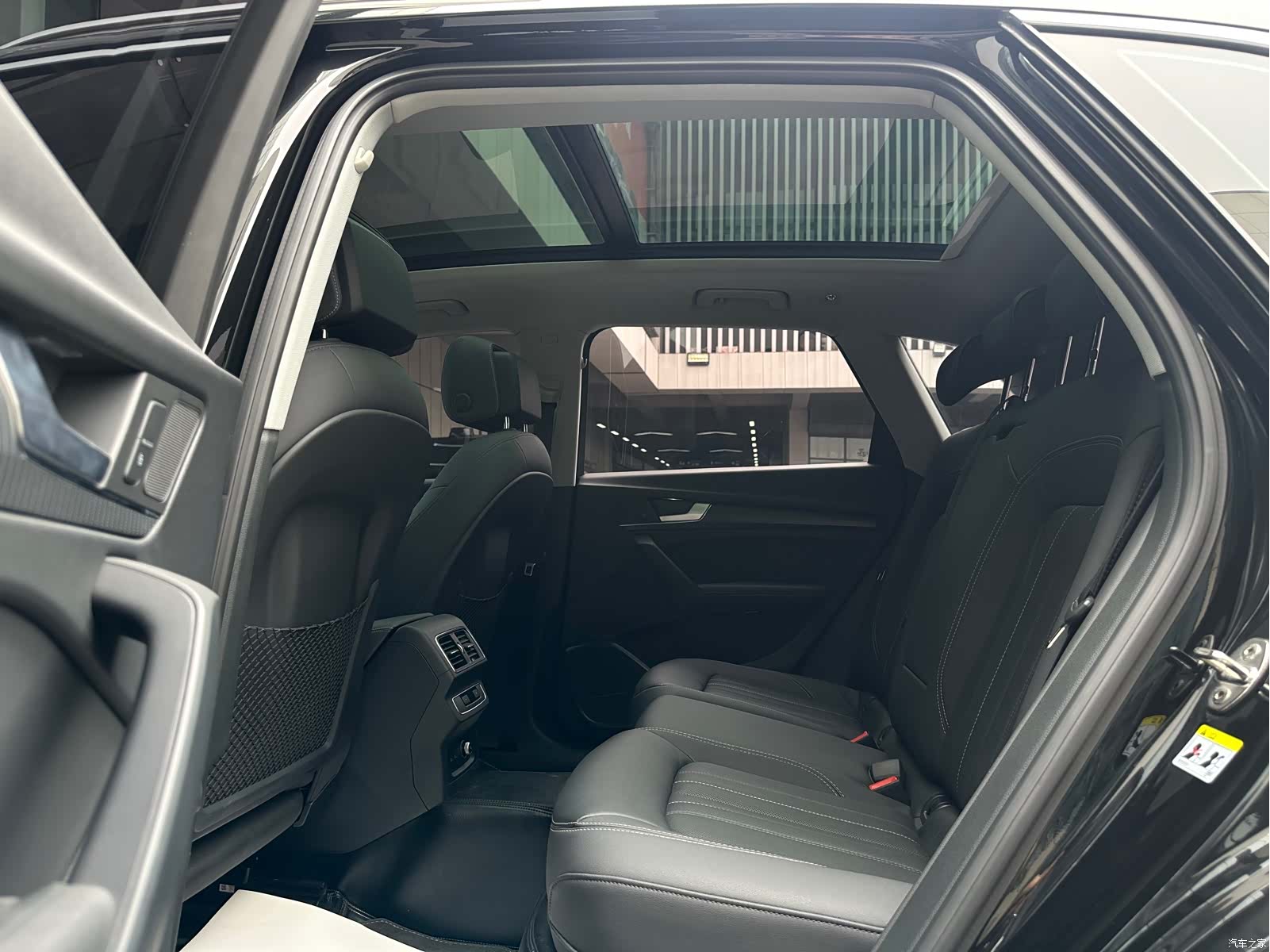 Audi Q5L, 2023 9