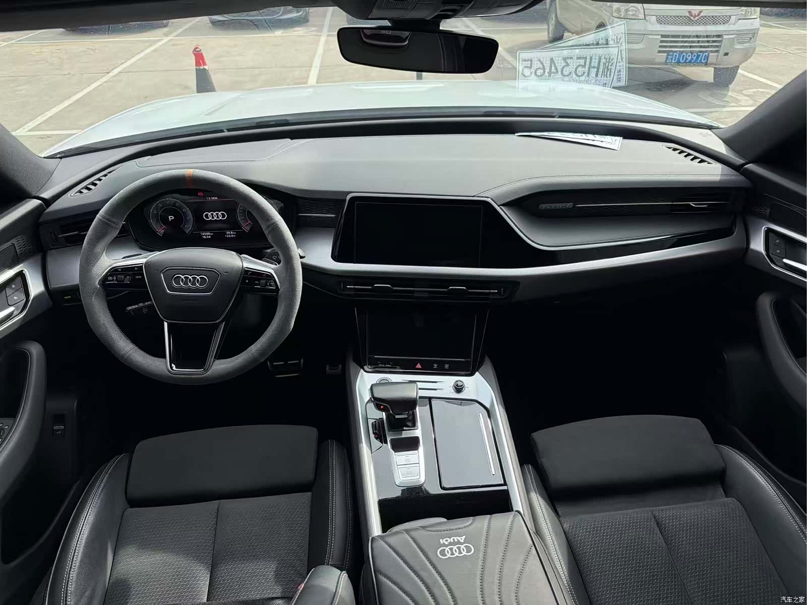 Audi Q6, 2025 6