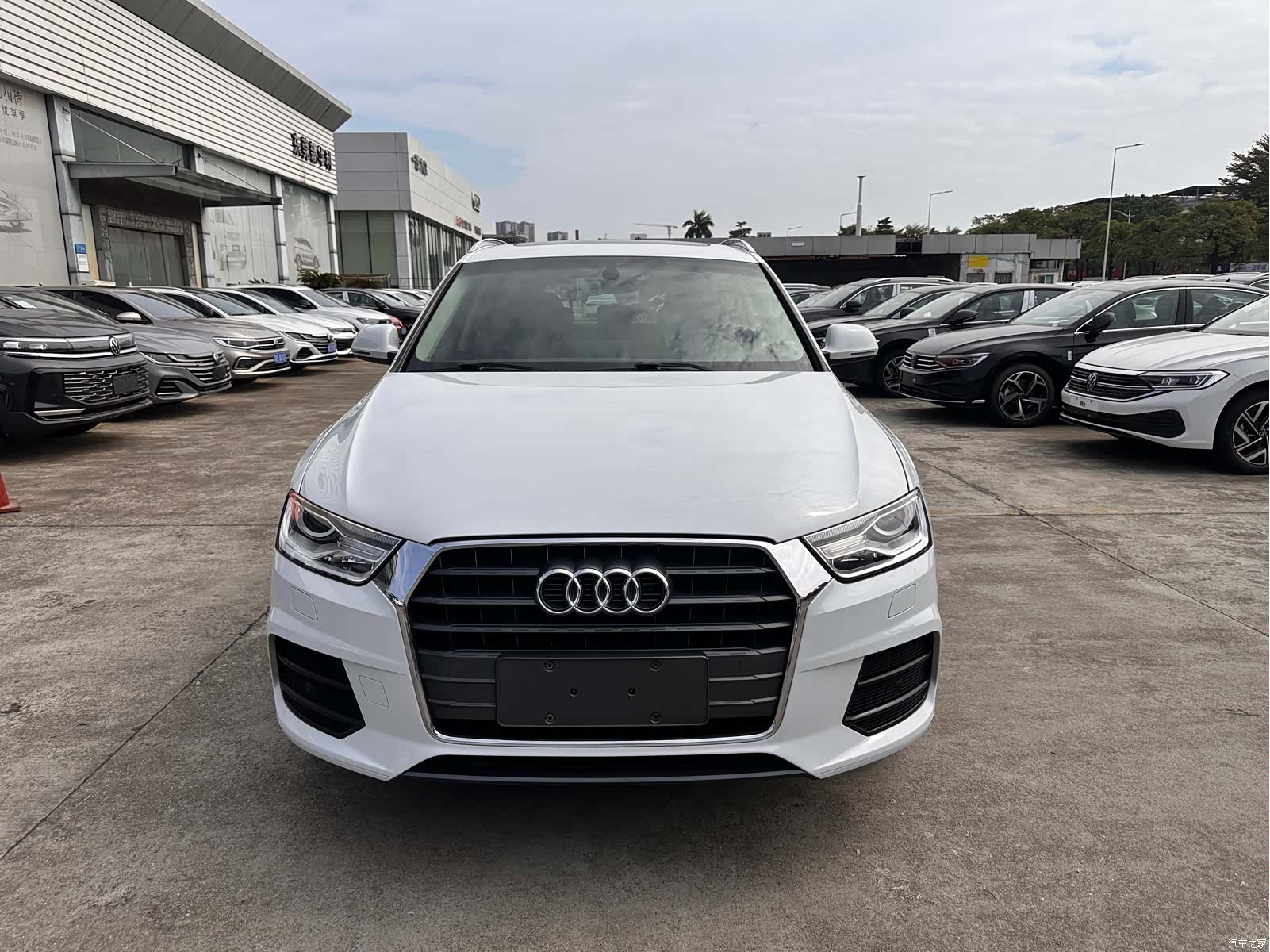 Audi Q3, 2017 2