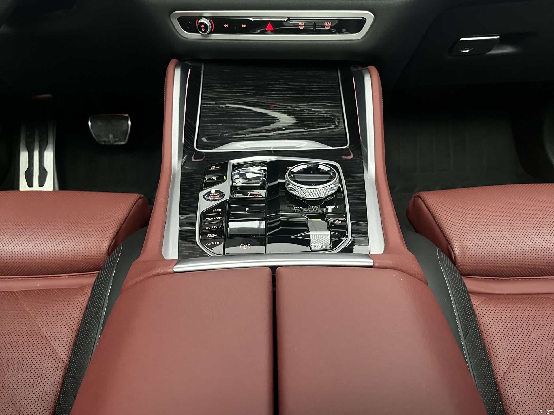 BMW X6, 2024 6
