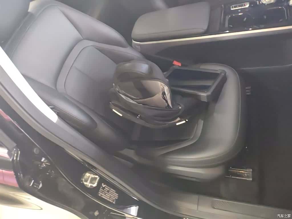 Wuling Starlight, 2024 25