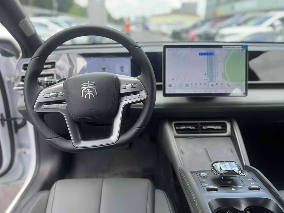 BYD Qin L BYD Qin L