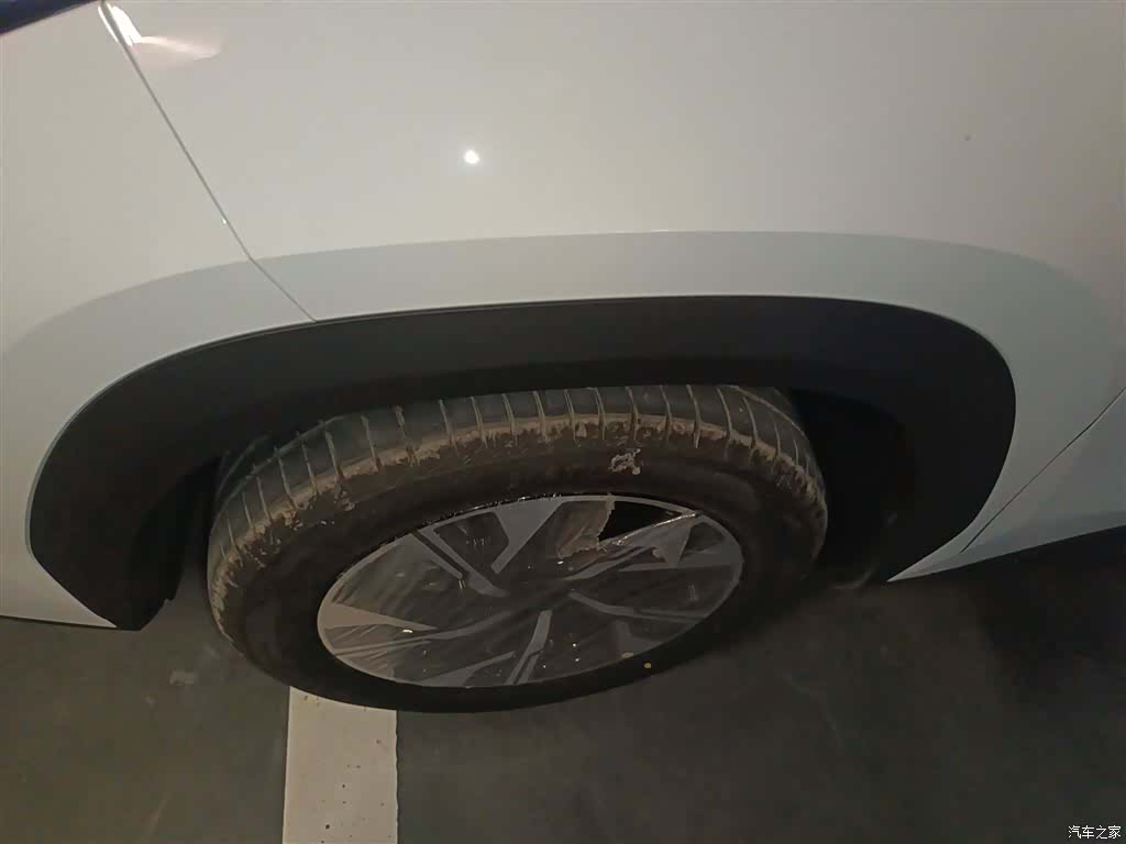 Geely Boyue, 2026 22