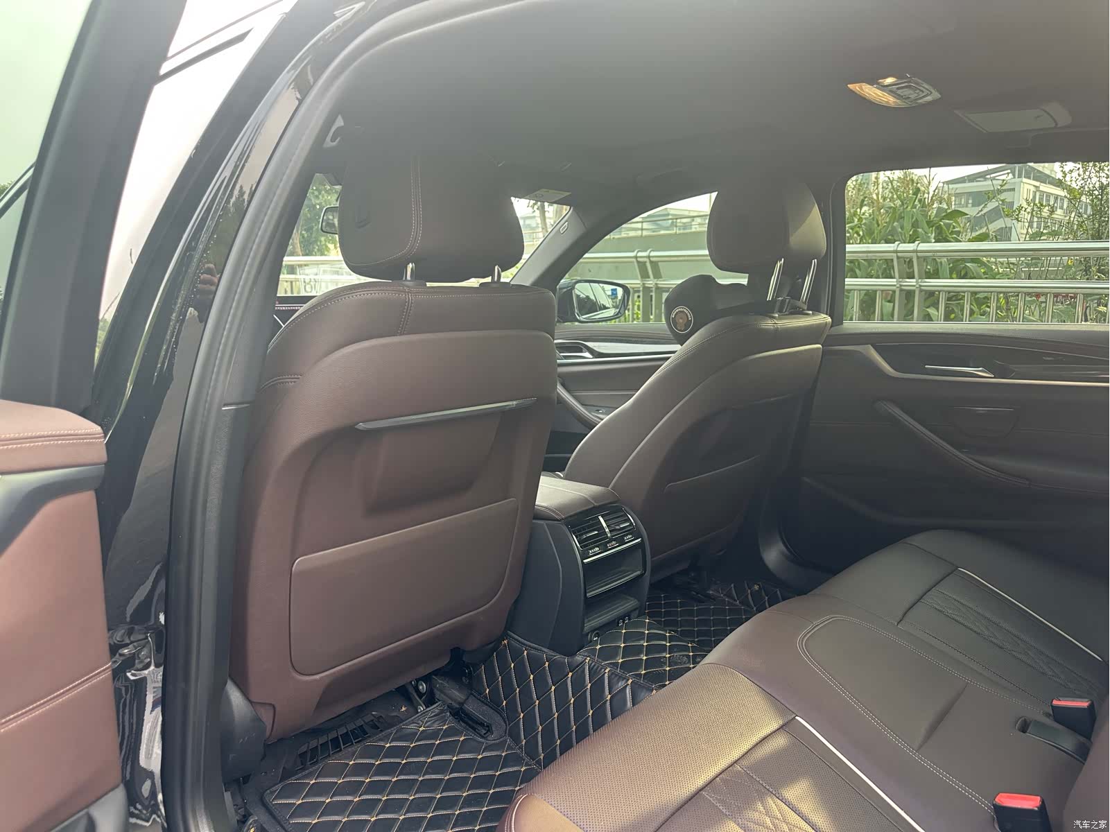 BMW 5 Series, 2021 8