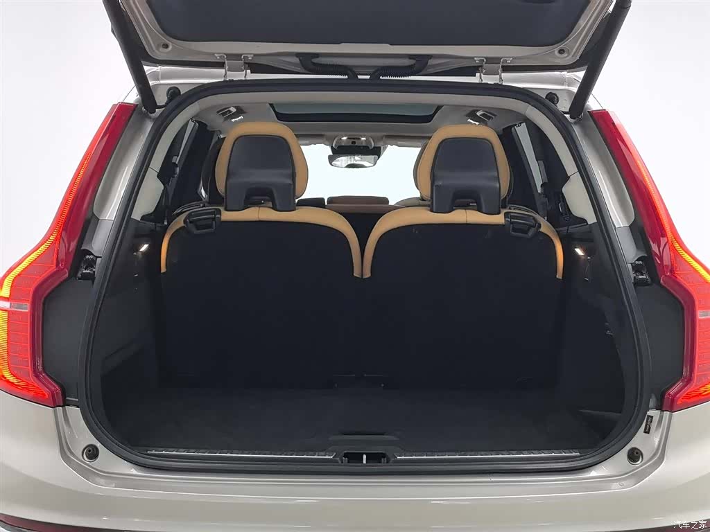 Volvo XC90, 2017 24