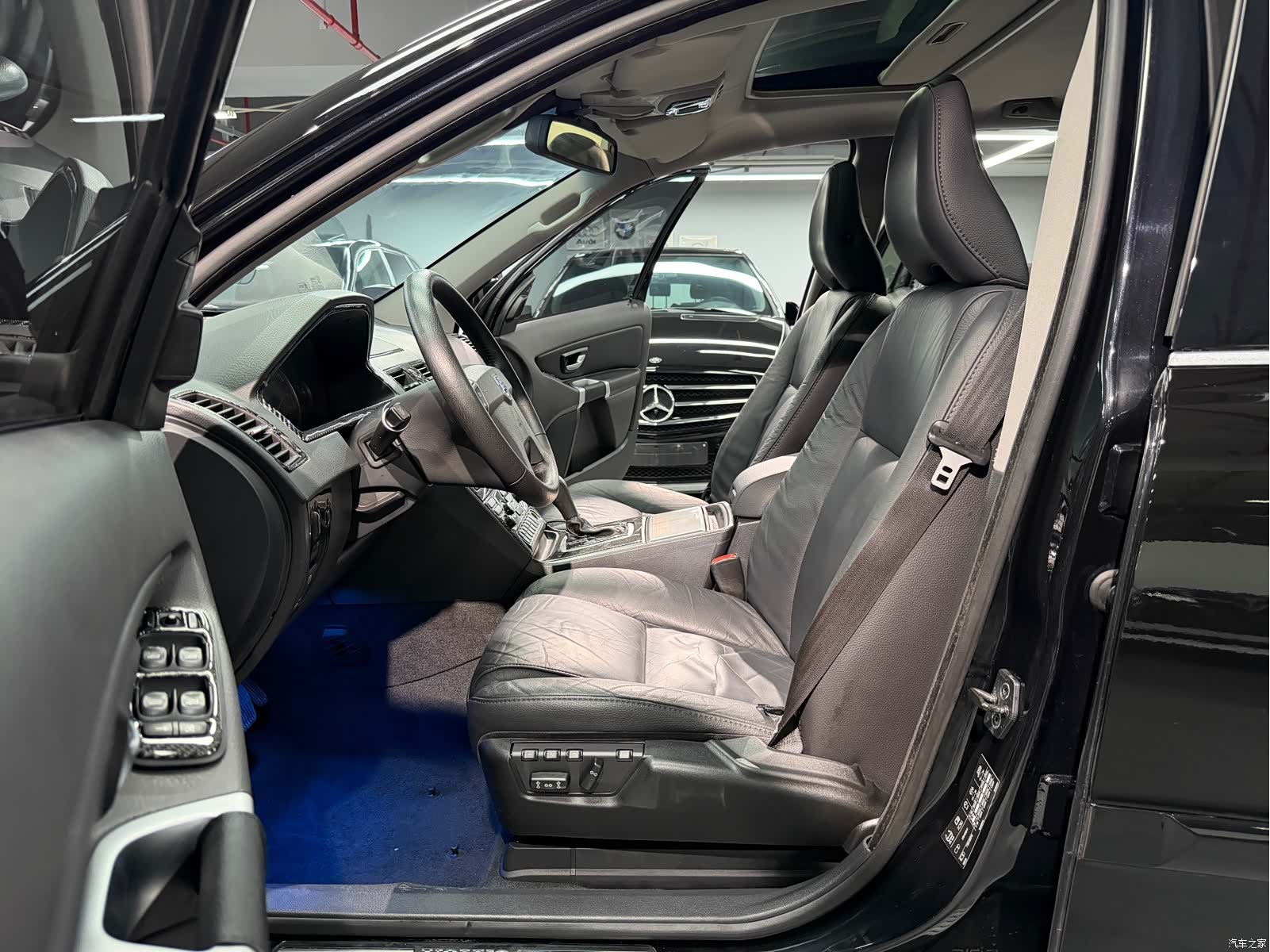 Volvo XC90, 2009 9