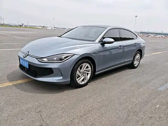 Volkswagen Lamando 2023 — купить из Китая под заказ