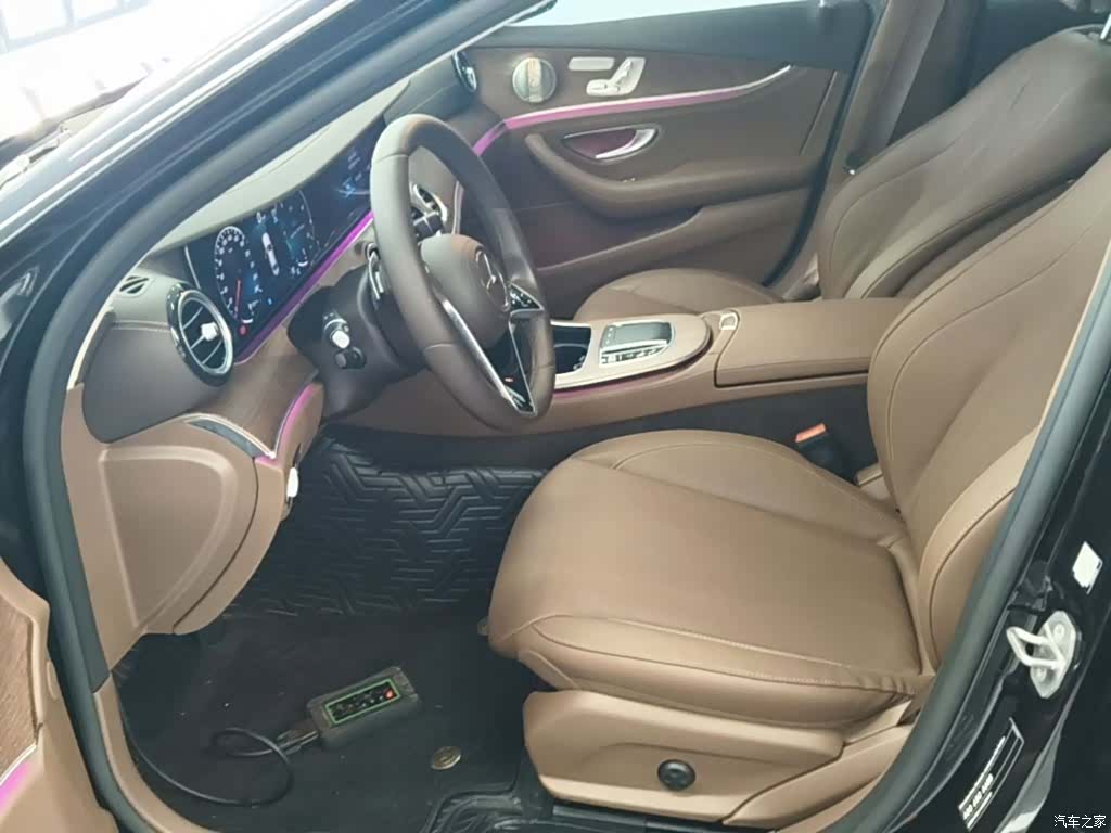 Mercedes-Benz E-Class, 2023 15