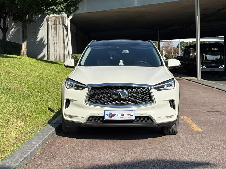 Infiniti QX50