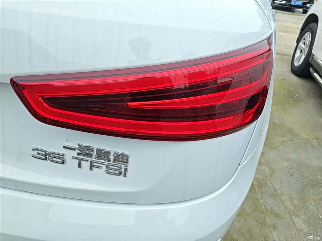 Audi Q3, 2016 8