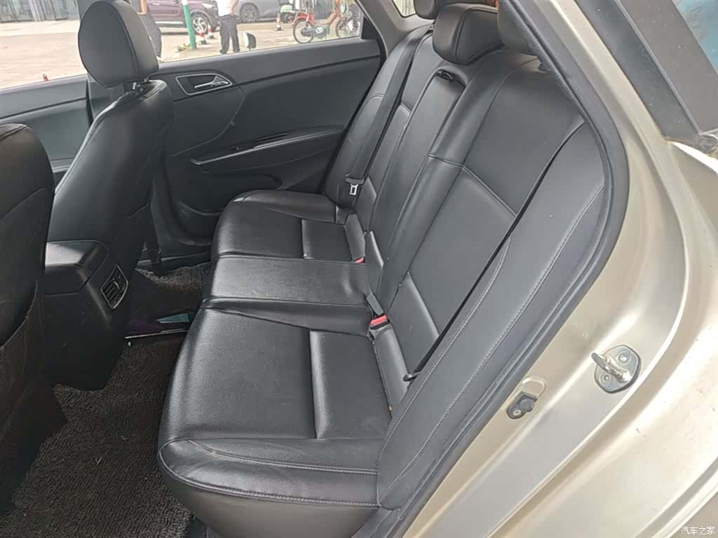 Hyundai GLS, 2015 17