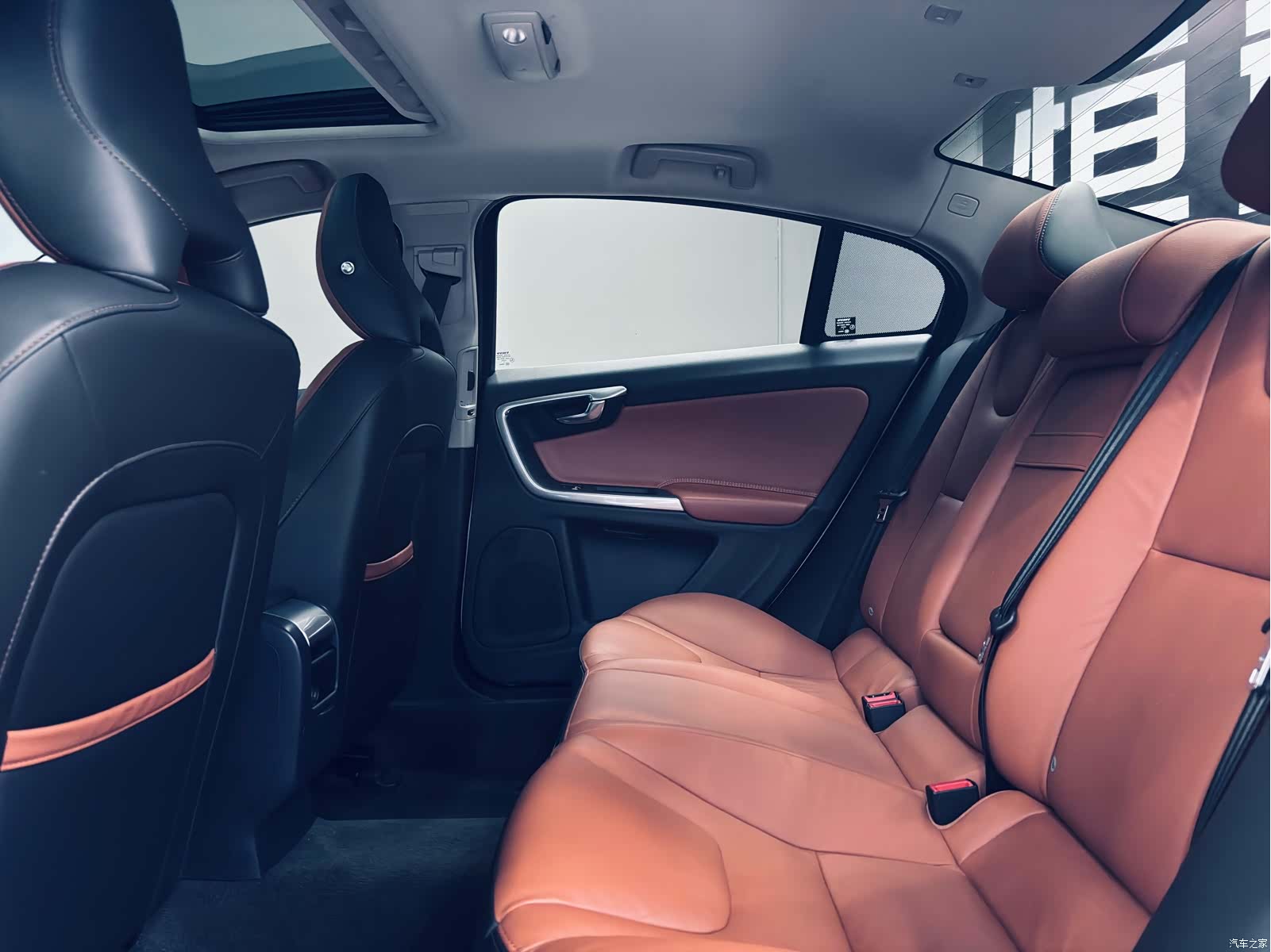 Volvo S60, 2020 10