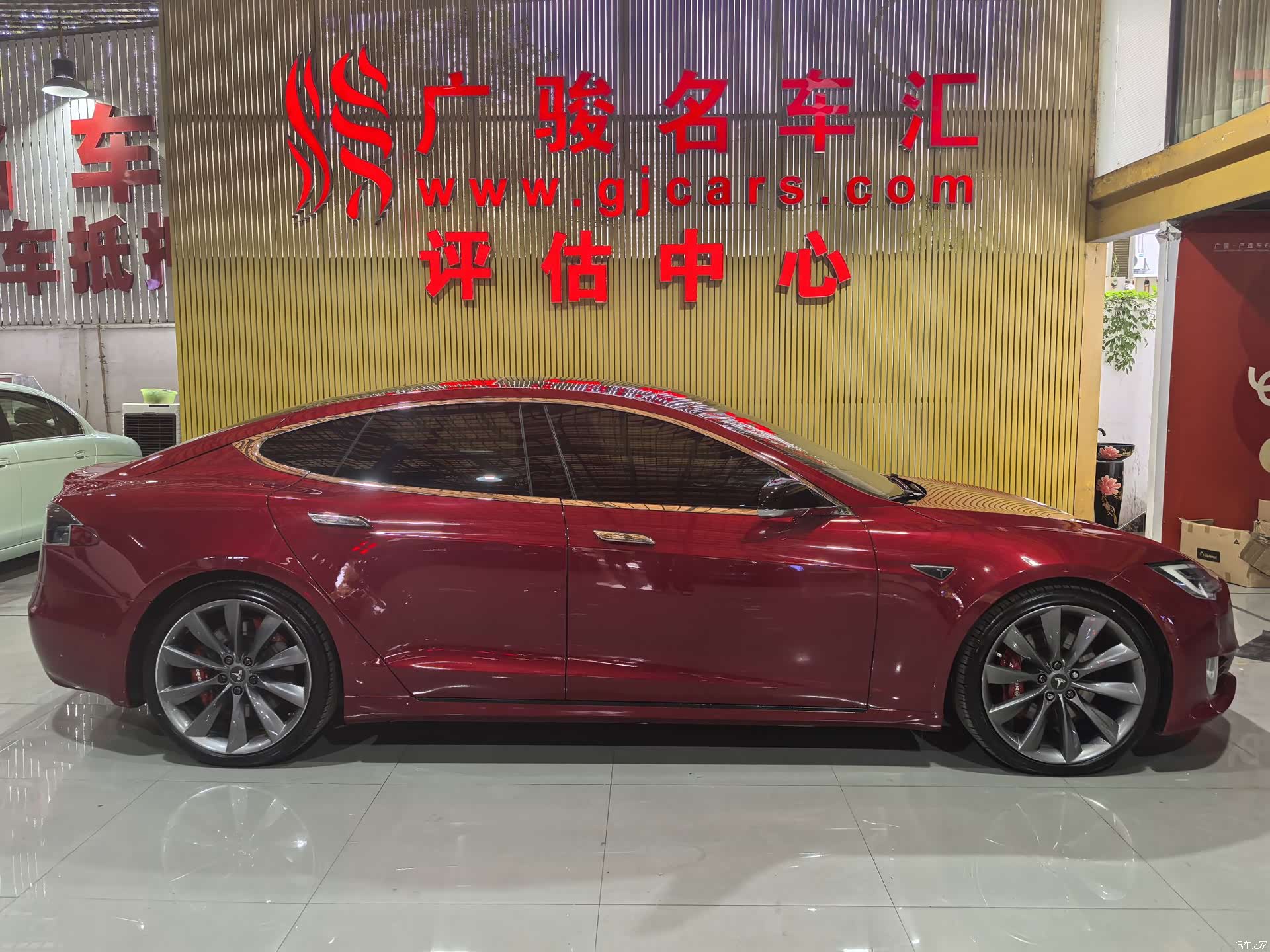 Tesla Model S, 2017 6