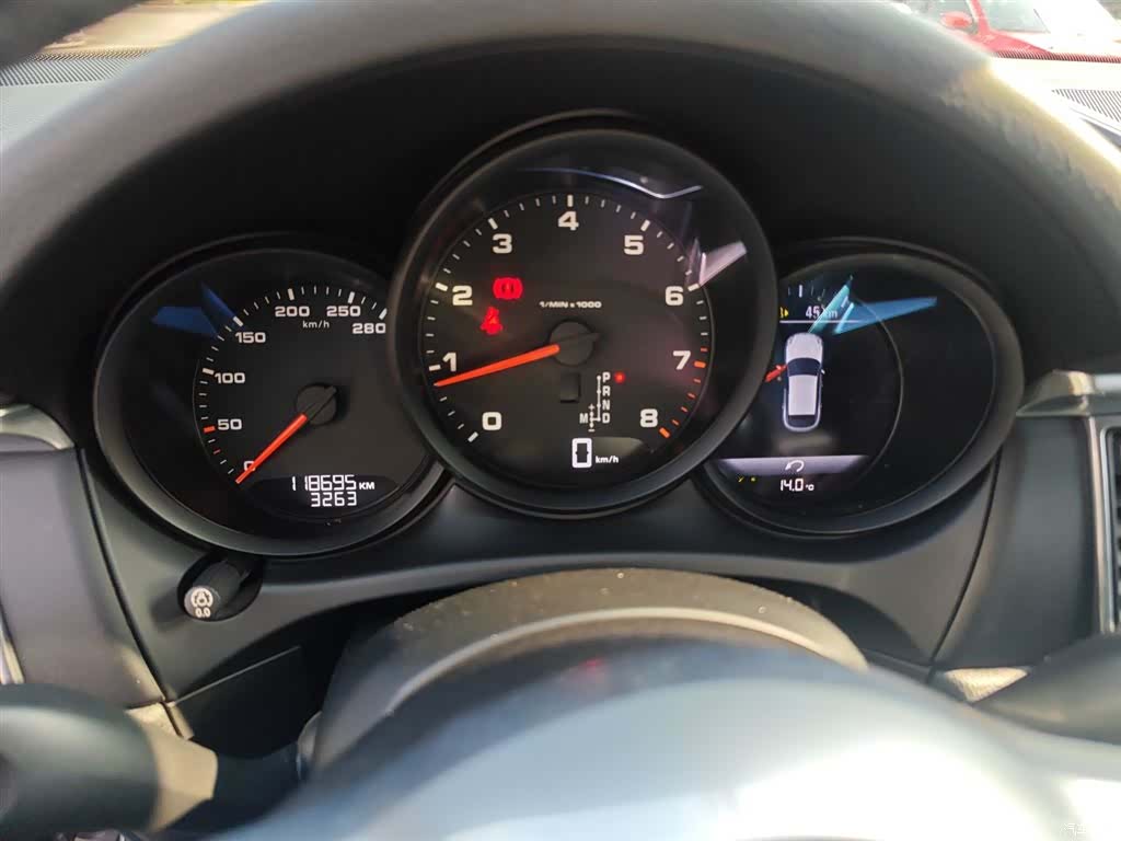 Porsche Macan, 2016 12