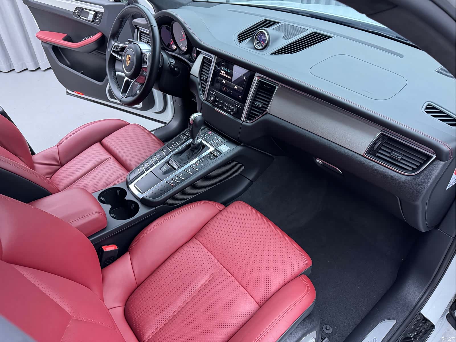 Porsche Macan, 2017 13