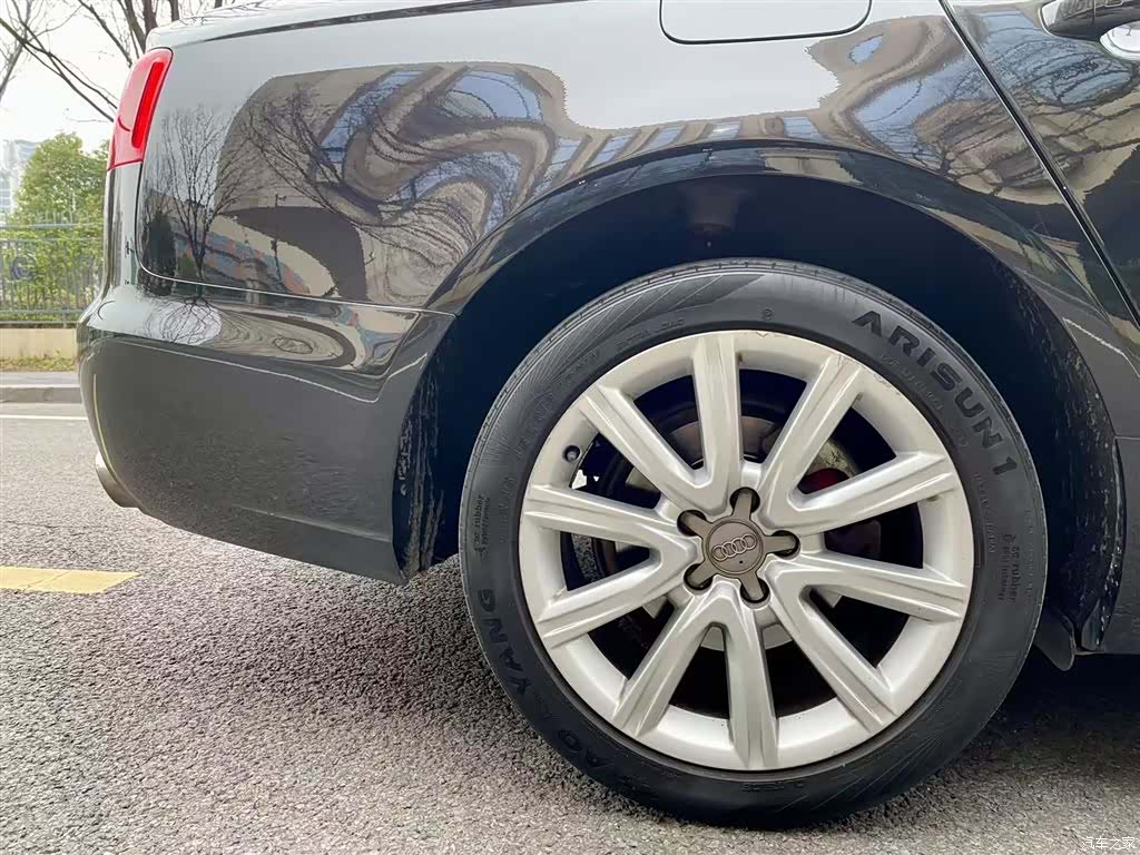 Audi A6L, 2015 24