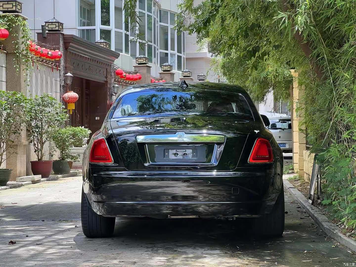 Rolls-Royce Ghost, 2019 7