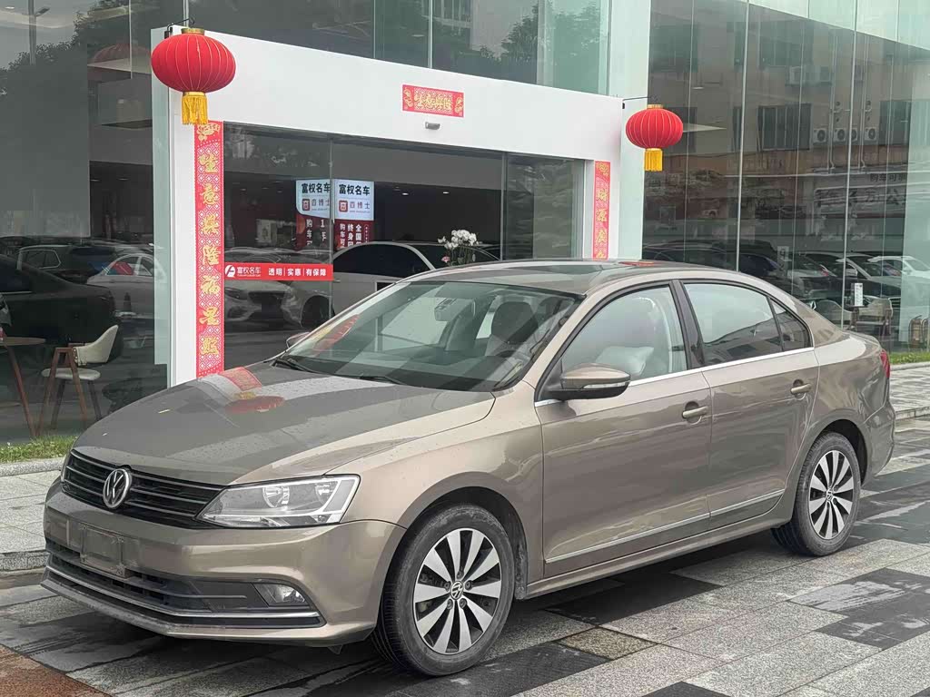 Volkswagen Sagitar