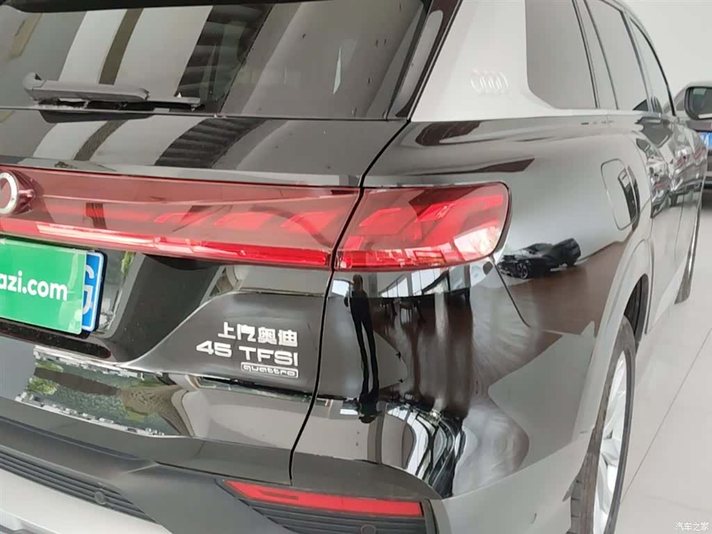 Audi Q6, 2025 8