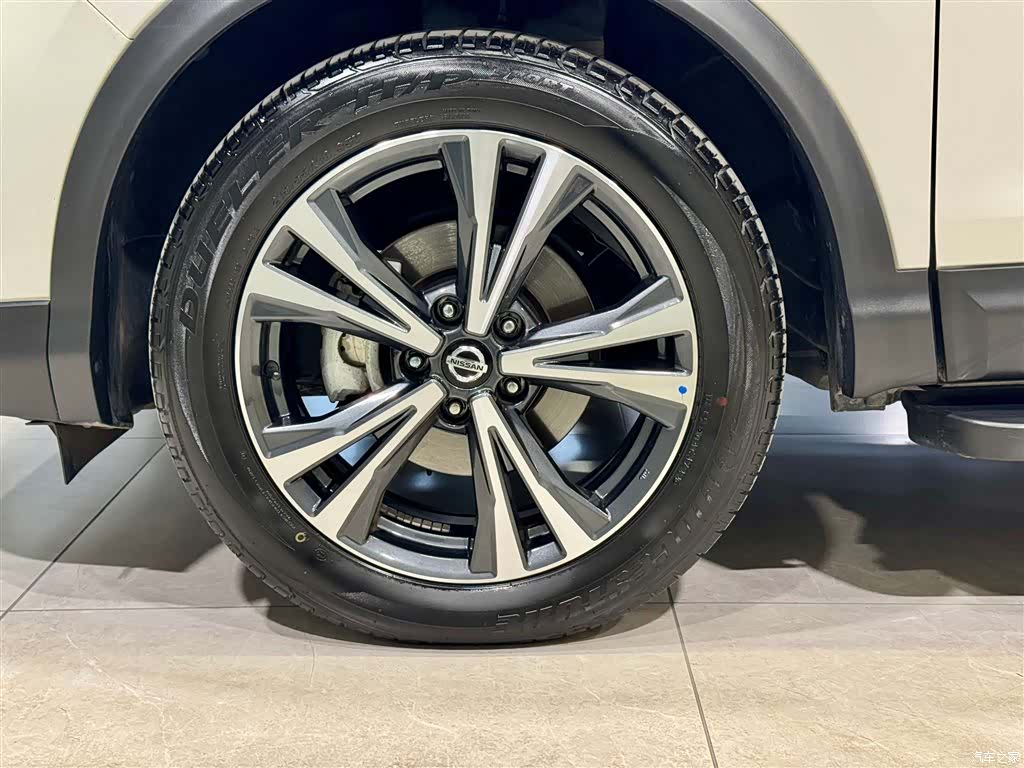 Nissan Qashqai, 2023 10
