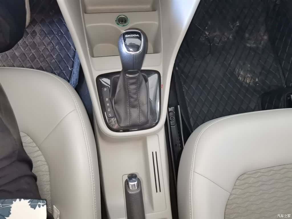Skoda Rapid, 2016 14