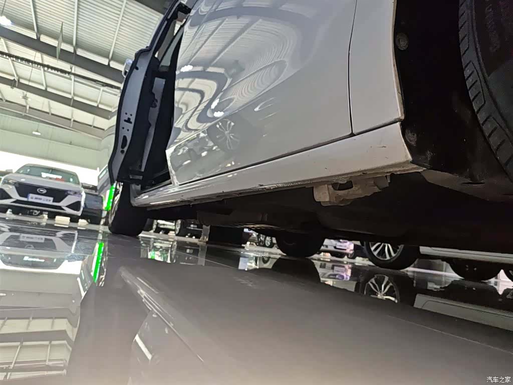 Buick GL8, 2020 19